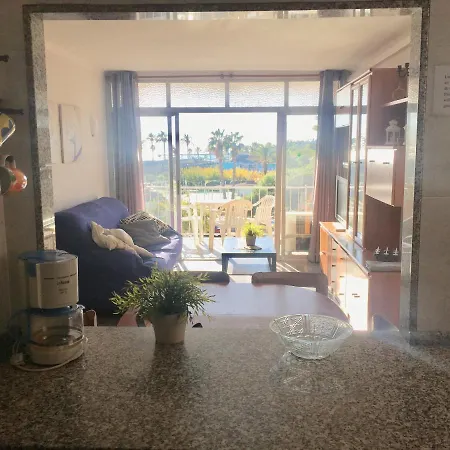 Apartment Sun And Beach Lovers, Apartemento 7-14 La Pineda