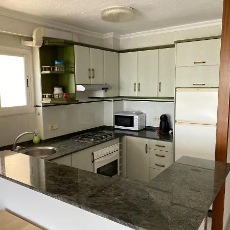 Apartment Sun And Beach Lovers, Apartemento 7-14 La Pineda