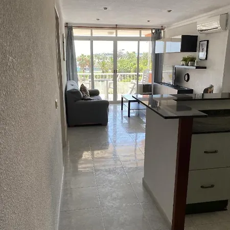 Sun And Beach Lovers, Apartemento 7-14 Apartment *